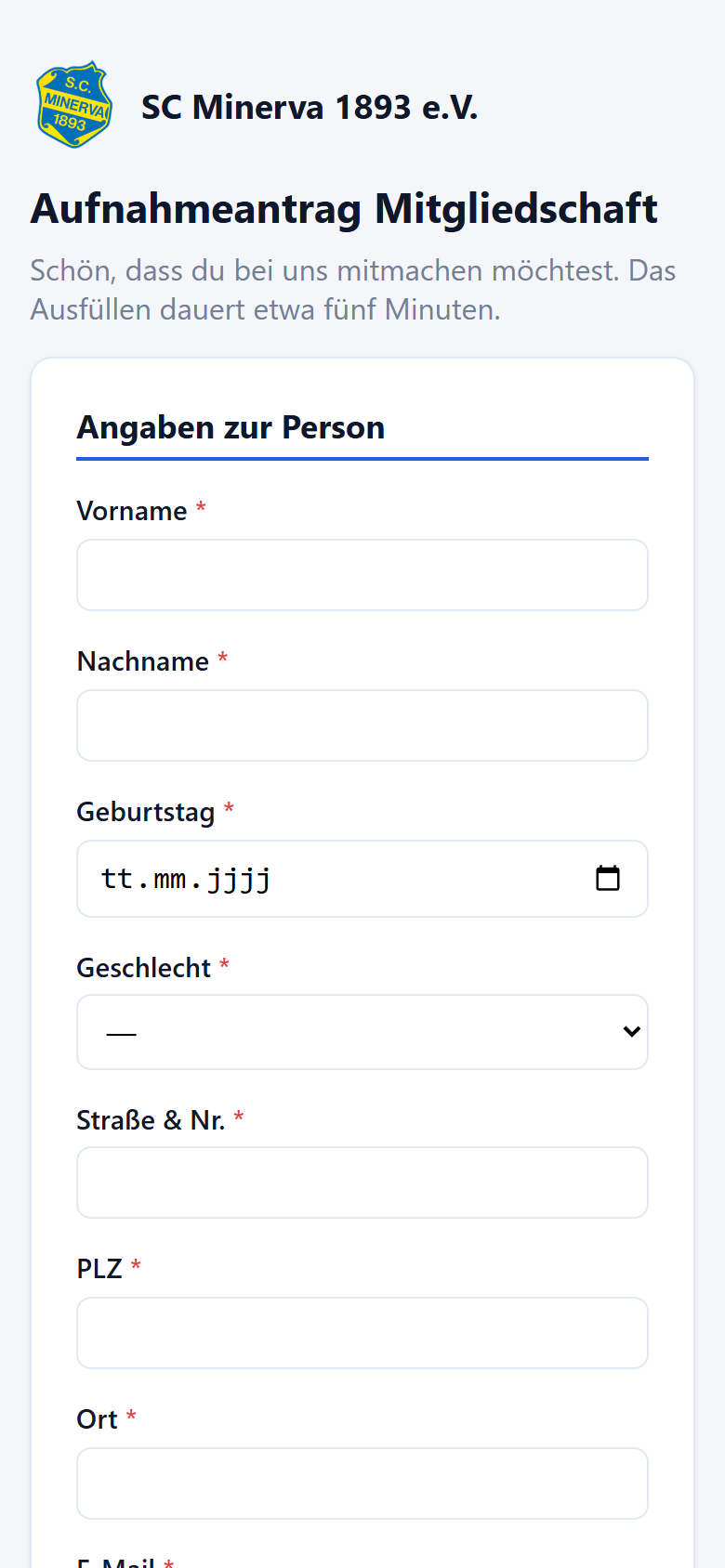 Ausgefülltes Eintritts-Formular auf dem Smartphone
